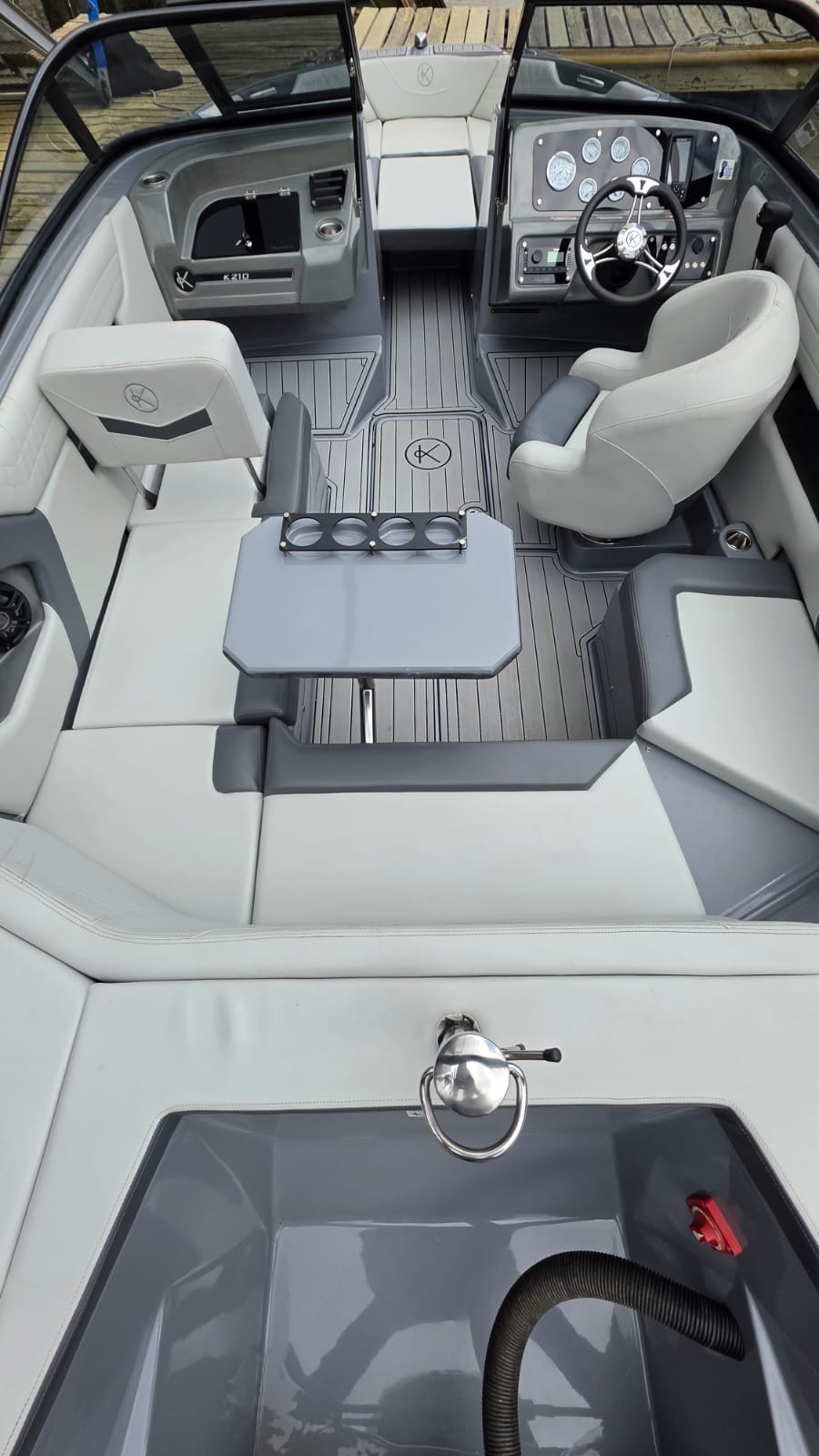 Klase A 21 2023 Mercury 150 hp 4 t